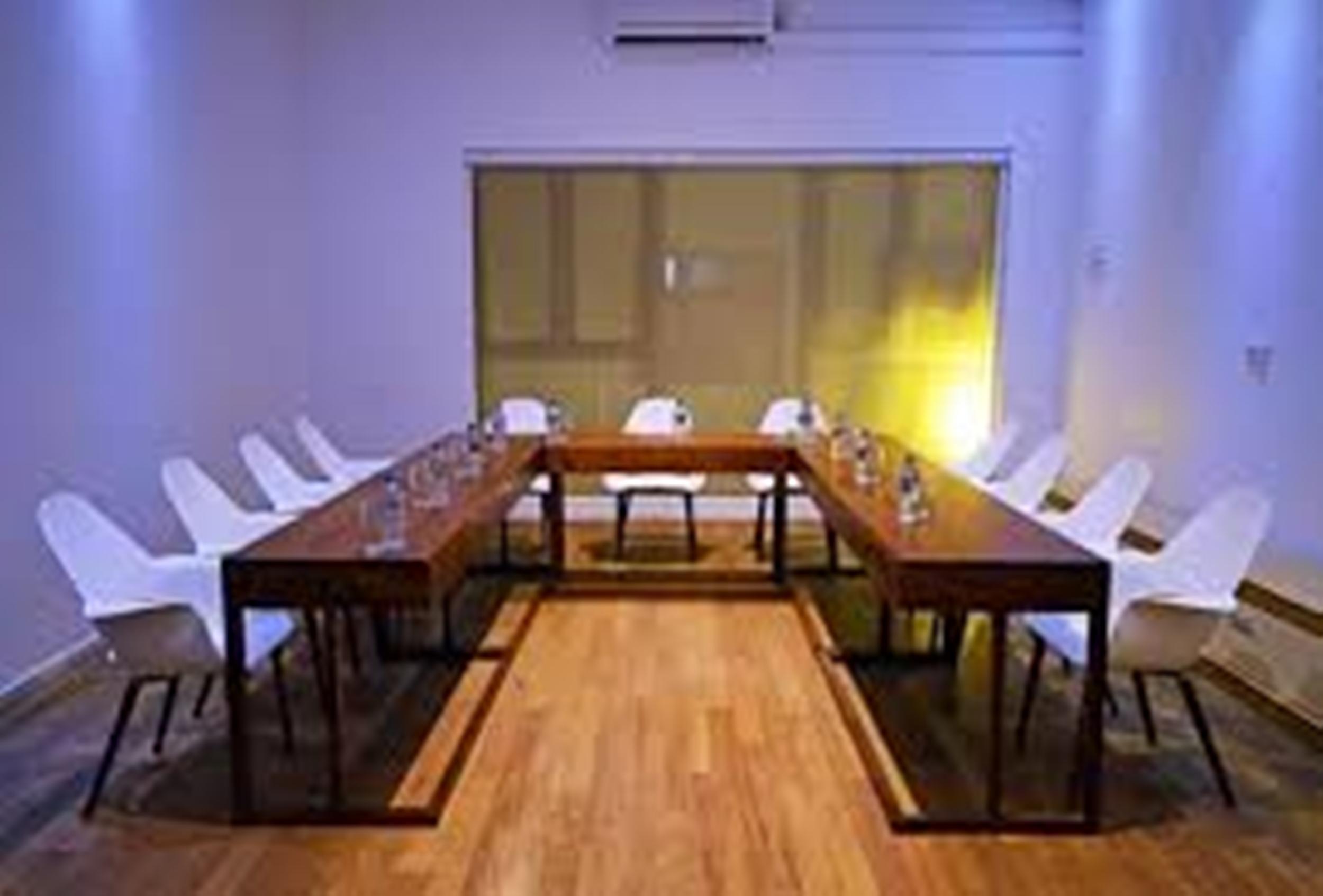 Ocean Edge Suites & Hotel Коломбо Екстериор снимка