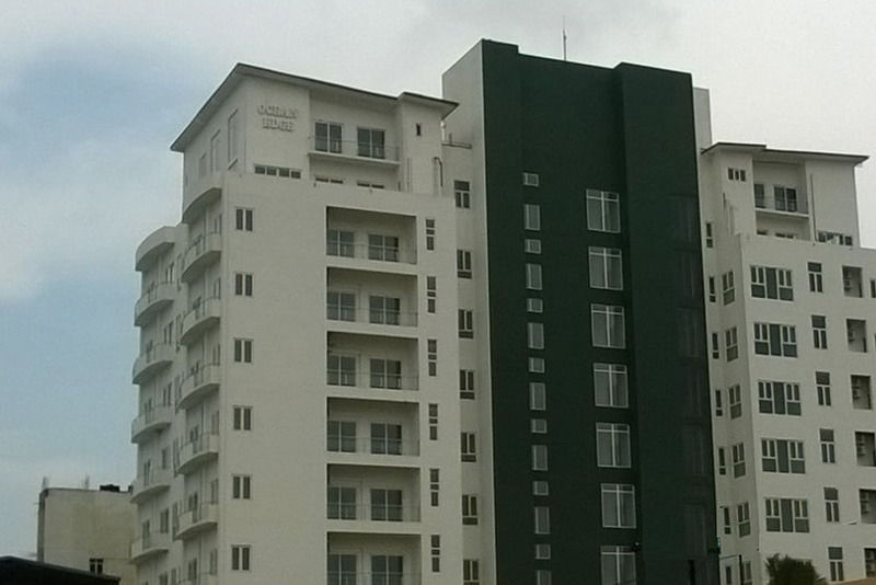Ocean Edge Suites & Hotel Коломбо Екстериор снимка